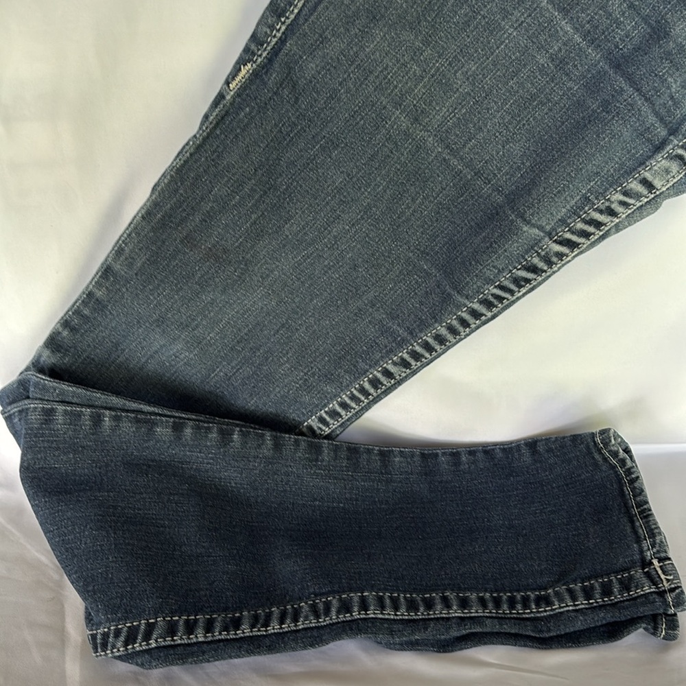 Slightly Worn Authentic True Religion Women's Blue Jeans Skinny Fit  Size 31 - Picture 9 of 17